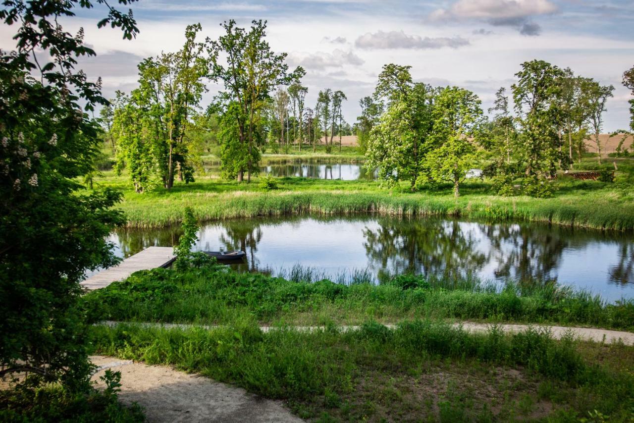 Palac Komierowo Sępólno Krajeńskie Dış mekan fotoğraf